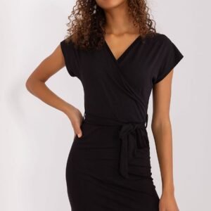 Sukienka Model RV-SK-8018.91 Black - Rue Paris