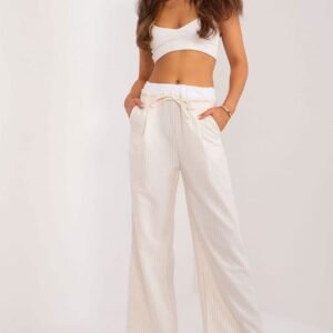 Spodnie Damskie Model DHJ-SP-A7327TRT2.32 Ecru - Italy Moda