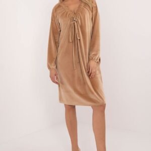Sukienka Model DHJ-SK-19890.86P Camel - Italy Moda