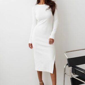 Sukienka Model Romance 372 Ecru - IVON