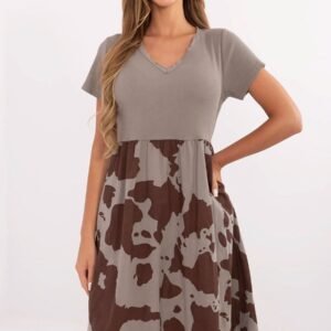 Sukienka Model DHJ-SK-253701.80 Dark Beige - Italy Moda