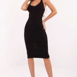 Sukienka Model RV-SK-7531.54 Black - Rue Paris