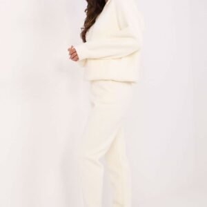 Spodnie Komplet Model MBM-KMPL-30817.17 Ecru - MBM