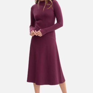 Sukienka Model B299 Śliwka - BeWear